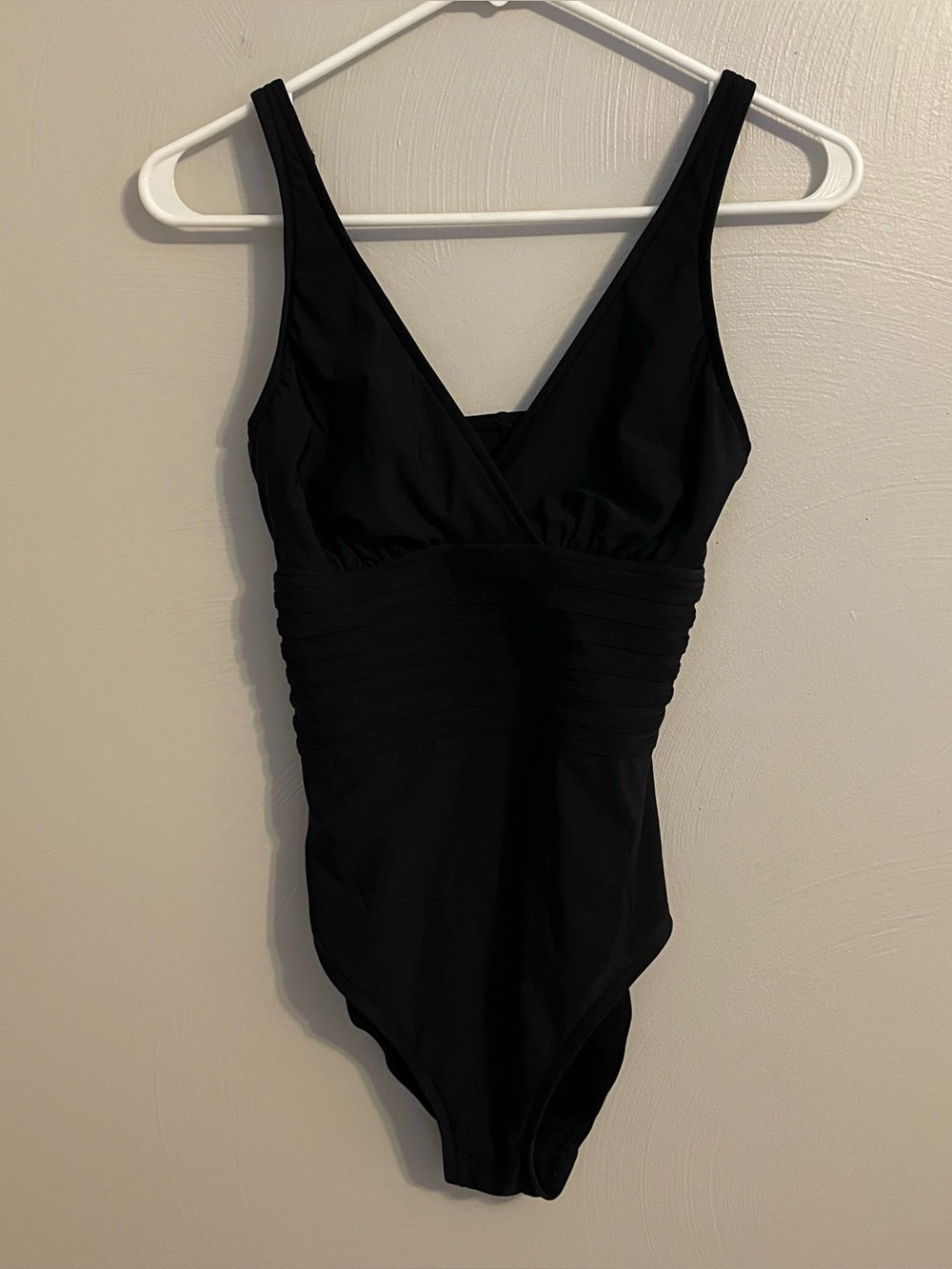 Aqua Green Women’s Black One Piece Swimsuit Size Medium